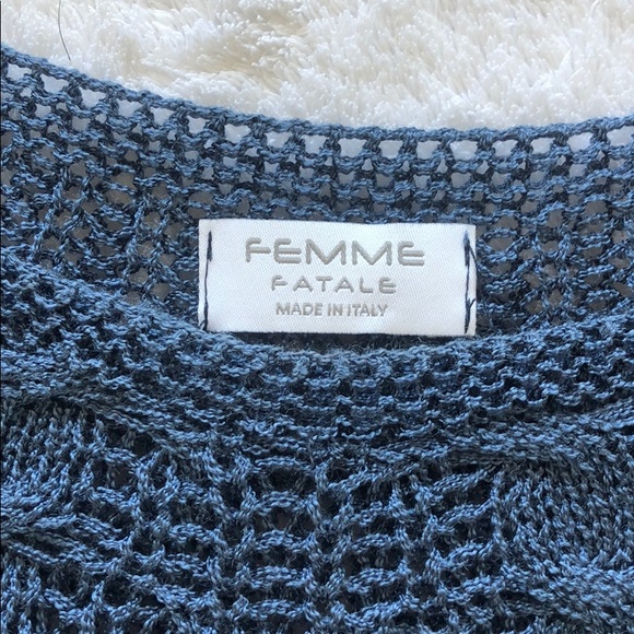 ‼️3/$20 or 4/$25‼️ Femme Fatale light knit sweater - Picture 5 of 6
